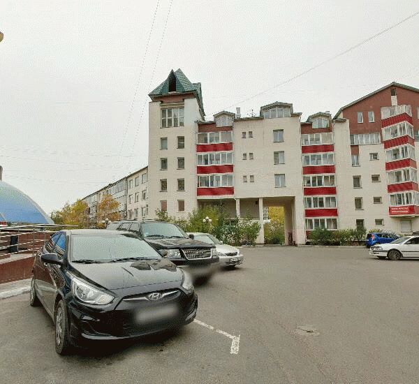 Банкомат Уральского Банка Реконструкции и Развития по адресу ул. Борсоева,  д. 19 Б