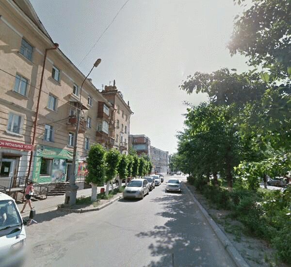 Отделение Совкомбана по адресу ул. Октябрьская,  д. 15